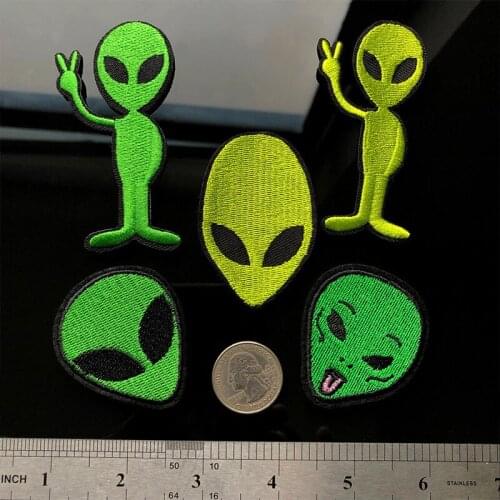 PGY 1 PCS Cartoon Cotton Aliens Clothes Embroidered Iron on Patches for Clothing DIY Stripes Motif Appliques parches bordados