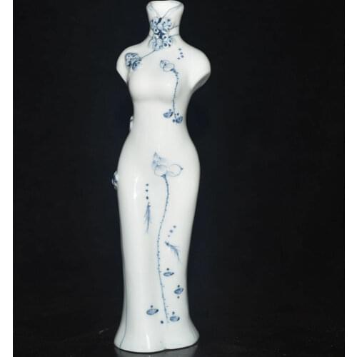 Rare Chinese Blue and White Porcelain Hand Painted cheongsam Vase
