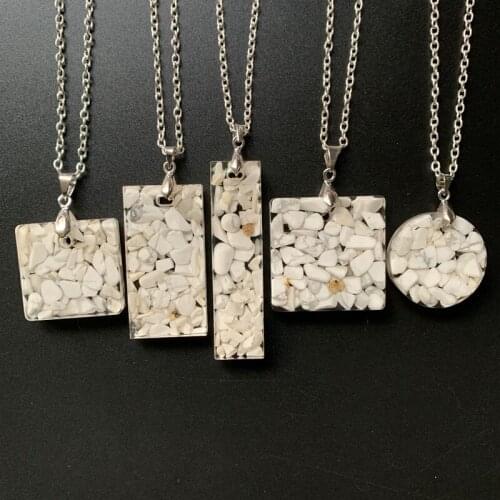 Natural White Howlite Stones Orgone Pendant Healing Crystal Chips Tumble Stone Necklace Resin Geometric 1pc