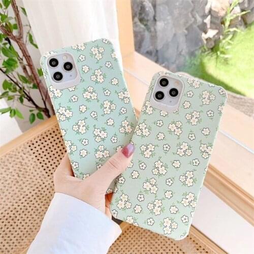 INS fashion cute Little daisy phone case For iPhone 11 Pro Max XR X XS Max 7 8 Puls SE Cases Luxury flowers matte Silicone cover