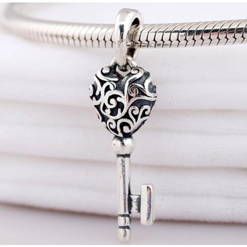 Original Vintage Lacework Love Heart Regal Key Necklace Pendant Fit 925 Sterling Silver Bead Charm Bracelet Diy Jewelry