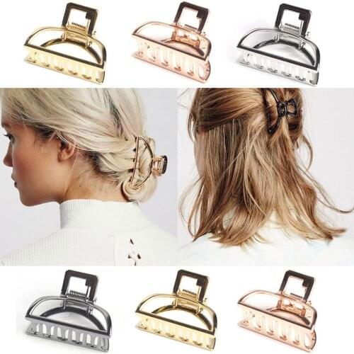 2020 Geometric Moon Shape Crab Hair Clips Hair Clips Solid Color Accessories Big / Mini Size Hairpin