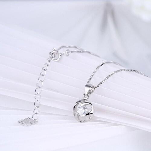 Sweet Chic Hollow Pendant Jewelry Necklace Comfortable to Wear Jewelry Necklace Cubic Zirconia for Party