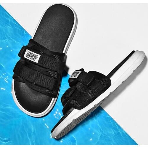 2020 Classic Men Sandals Summer Breathable Beach Slippers Comfortable Men Shoes Light Soft Outdoor Flip Flops Feminino Zapatos