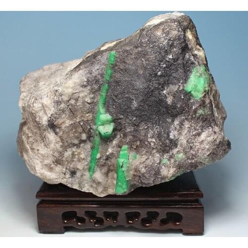 Ultra-fine mineral crystals emerald green natural rough stones mark LuoShi collectibles ore samples without optimization