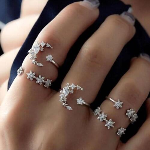 5pcs/set Ring For Women White Crystal Star Carved Knuckle Rings Set Midi Finger Ring Statement Jewelry Stacked Bague Femme