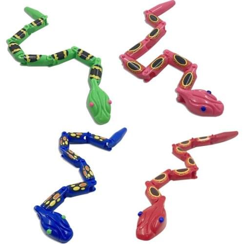 Plastic Wiggle Snake Fun Jointed Snake Toys Fun Simulation Animal Joint Swing Snake Multi-section Rattlesnake Trick Fun Joke Toy