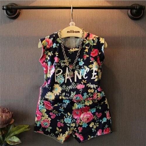 Korean Girl Childrens Garment 2 Pieces Set 2016 Summer New Pattern Girl Baby Letter Flower T-Shirt Shorts Leisure Time Suit