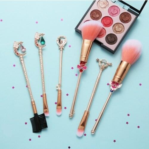 Japan Anime Sailor Moon Pro Women Facial Makeup Brush Face Cosmetic Beauty Eye Shadow Foundation Blush Brush Tool Maquiagem