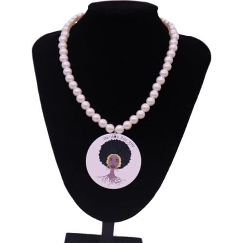 Handmade Pearl Natural Wooden Printing Arte Afro Girl Necklaces Ethnic African Girl Women Party Gift Promotion Jewelry Fashion