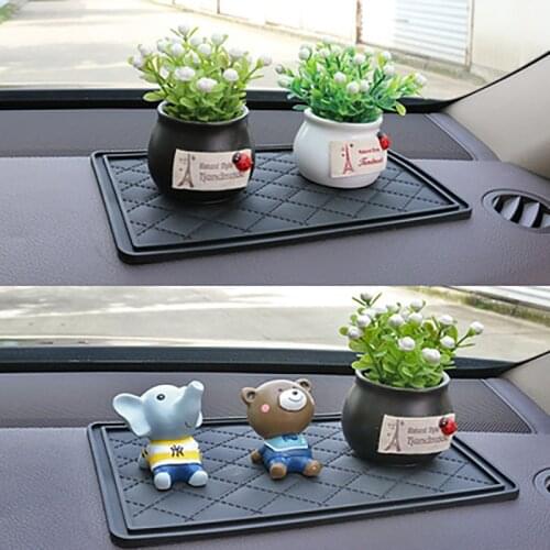 Car Anti-Slip Mat for Cell Phone Paper Towels GPS Automobile Silicone Non-Slip Mat Auto Car Interior Accessories