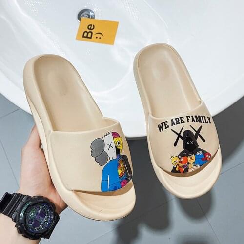 2021 New Robot Inspired Mens Yeez Slides Slip On Breathable Leisure Sandal Lightweight Summer Slippers For Men Plus Size 39-48