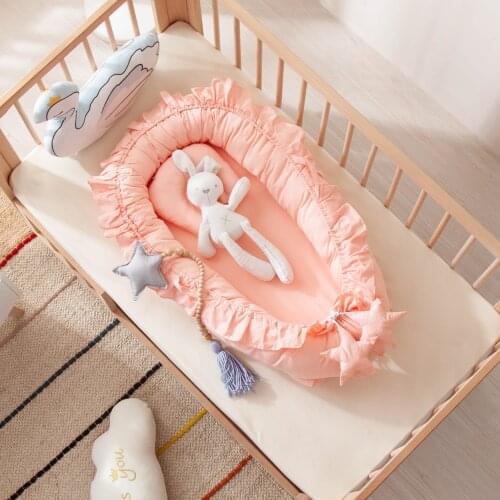Cotton Soft Crib 50*90cm White Travel Bed Portable Baby Nest Breathable Newborn Bed for Boys Girls Breathable Folding Bed Bumper