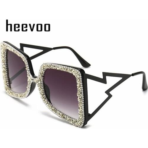 New Square Diamond Sunglasses Women Men Oversized Designer Sun Glasses Vintage Laides Colorful Eyewear Big Lens Shining Crystal