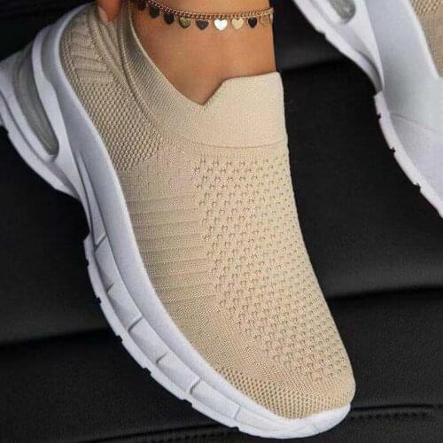 New Women Vulcanize Shoes Mesh Breathable Women Casual Shoes Lightweight Non-Slip Ladies Sneakers Slip On Woman Shoes