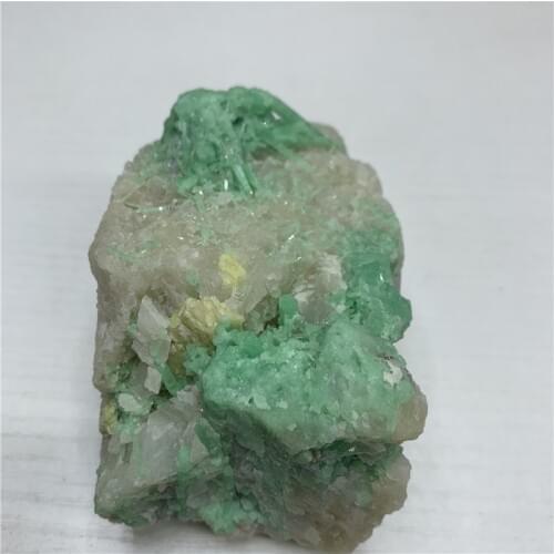 Rare about 360g rough natural emerald specimen reiki healing crystals raw gemstones for collection