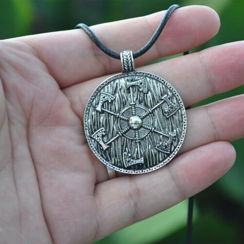 2016 new Thunder shield of Perun Slavic Axes gothic retro Pagan Pendant men Amulet Necklace axe Norse handmade Jewelry