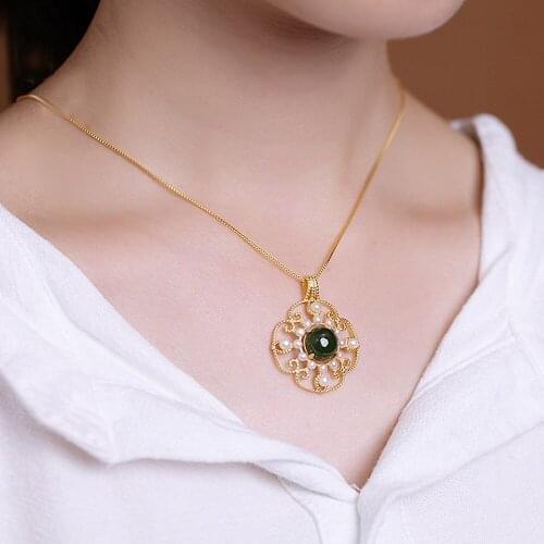 Vintage flower carving green jade gemstones pearl pendant necklaces for women gold color jewelry bijoux party accessories gifts