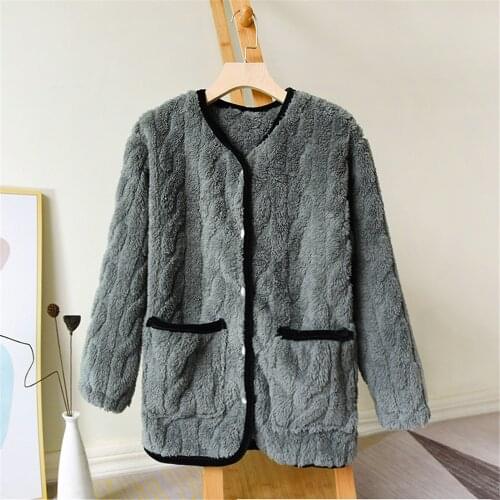 Winter Flannel Pajama Top Women Sleepwear Home Clothing Thick Warm Coral Velvet Female Nightgown Pajama Cardigan Large Size