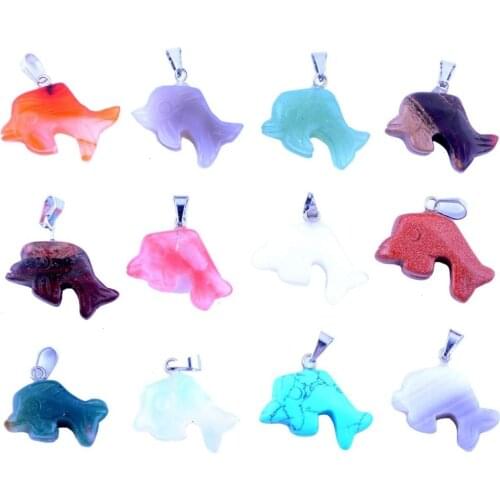 Wholesale Natural Stone Pendant 12Ppcs Assorted Healing Crystal Carved Dolphin Chakra Pendants For Necklace Jewelry Making