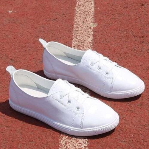 Genuine Leather White Shoes Women Luxury Soft Women Sneakers Loafers 2021 Summer Autumn Slip-on Casual Shoes Woman