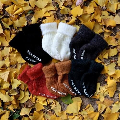 Plus velvet warm socks children toddler girls ankle socks for kids anti-slip floor socks boys sports socks Christmas baby socks