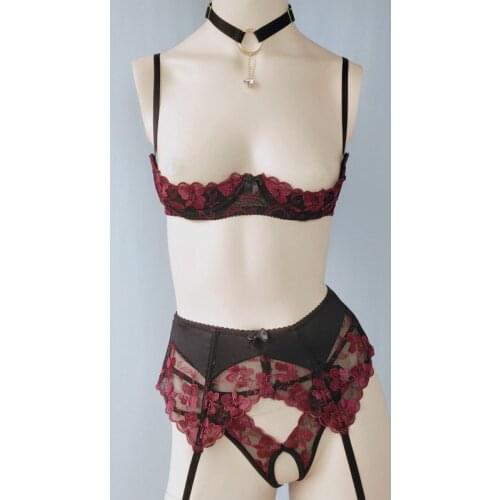 Romantic Rose Red Embroidery Lace Bra Female sexy gathered underwear on hollowed out sexy bra and garter panties Three-piece