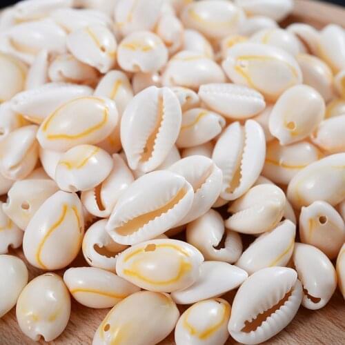 30Pcs/Lot White Oval Natural Shell Beads With A Hole Charm Cowrie Spacer Beads For Jewelry Making Bracelet Necklace Accessories
