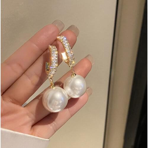 YAOLOGE 2021 New Gold Color Crystal Hoop Earrings Big Pearl Round Circle Earrings For Women Gift Fashion Party Jewelry Brincos