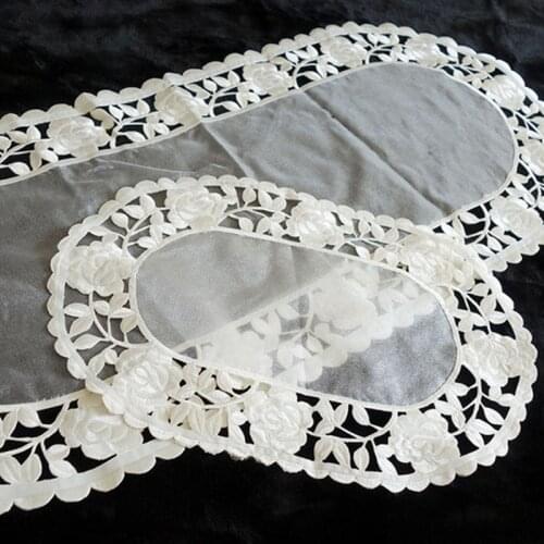 Nordic Fashion Hollow Lace Oval Tablecloth Placemat Coaster Set Dining Leisure Entertainment Furniture Banquet Party Decoration