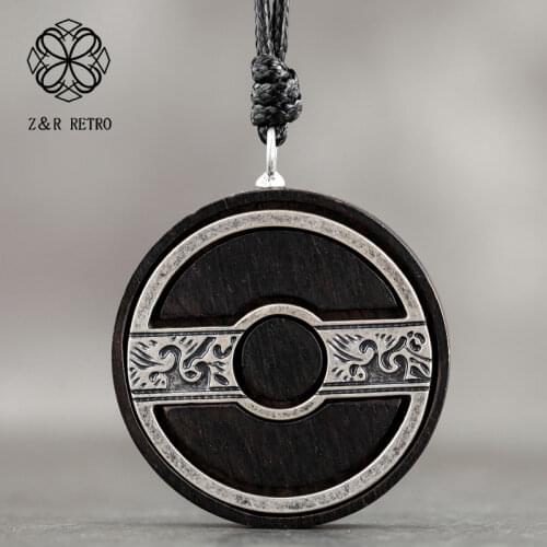 Round Vintage Necklaces Rope Chain Pendants Wooden Jewelry For Women Sandalwood Big Suspension Decoration Fashion Female Gift