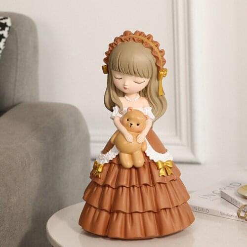Modern Resin Sweetheart Princess Accessories Home Livingroom Desktop Figurines Crafts Cabinet Bookcase Club Sculpture Decoration