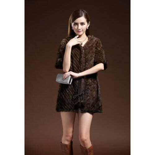 New mink vest vest stunt in the long section of the half-sleeve with a mink braided fur coat