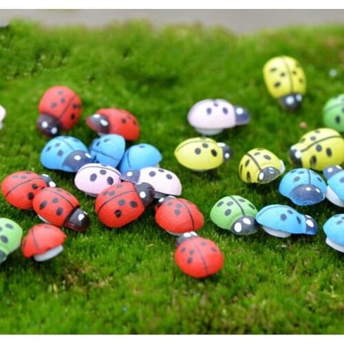 100pcs/pack Mini 1.4*0.9cm Wooden Ladybug Sponge Stickers Mini Fridge Magnets for Scrapbooking Micro Landscape Decor