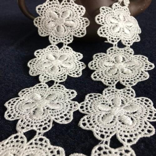 Hot-sale Lace accessories Pattern dissolved embroidery lace buiter cloth patch 5 cm X0502