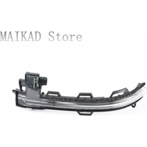 Rear view mirror auxiliary turn signal for BMW X5 F15 F85 X5 M 35i 25d 28iX 35iX 50iX 50iX 4.0 50iX4.4 M50dx 63137291217