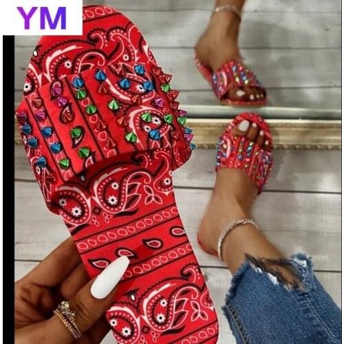Bohemia 2021 Flat Sandals Summer New Graffiti Printing Rivets Beach Sandals Outdoor Leisure All-match Women Flat Platform 35-43