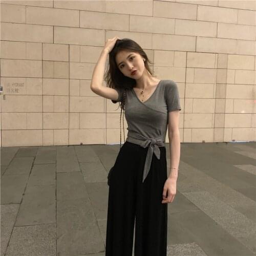 Make firm offers the very/chic sexy v-neck T-shirt comfort of tall waist trials show thin leisure wide-legged pants