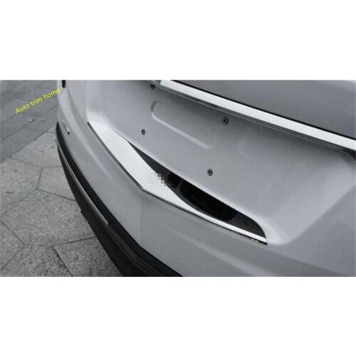 Lapetus Rear Bumper Sill Protector Corner Plate Sequins Cover Trim 1 Piece Fit For Cadillac XT5 2017 - 2021 Auto Accessories