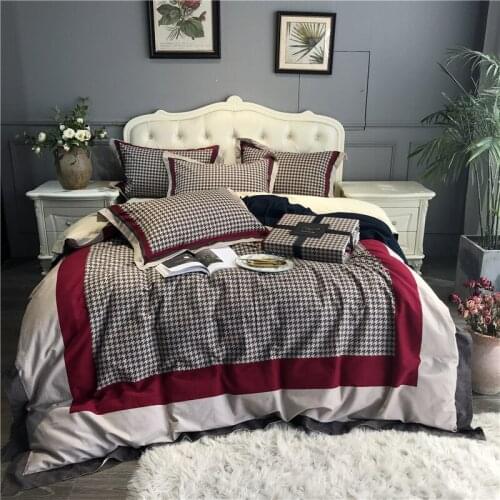Luxury Sanding 100% cotton Printed Flower Plaid Bedding sets Queen King Wedding Duvet cover Bed sheet set Pillowcases 4pcs red