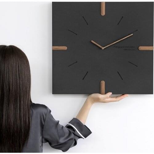 Household clock decoration Nordic luxury clock wall clock living room creative modern simple clock wall simple wall clock
