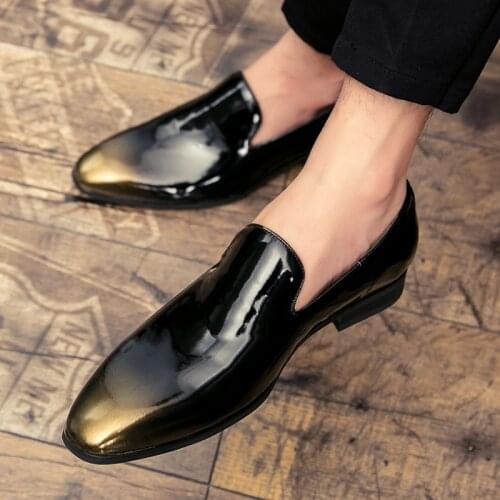 New Luxury Fashionn Pointed Glossy Two-tone Color Shoes Men Casual Loafers Formal Dress Footwear Sapatos Tenis Masculino