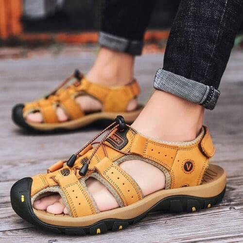 2021 summer new 7239-1 mens sandals leather toe cap slippers casual shoes breathable beach shoes