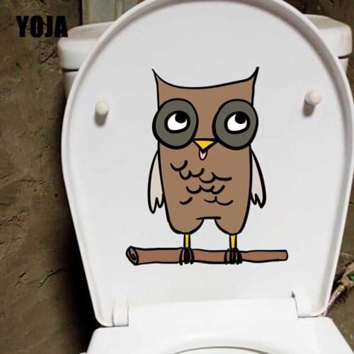 YOJA 18.5X23.5CM Fly Animal Owl Hand Painted Pattern Wall Sticker Toilet WC Decal Home Decor Cartoon T5-0619