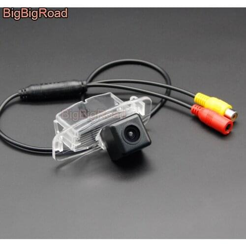 BigBigRoad For Great Wall Voleex C30 Vehicle Wireless Rear View Parking Camera HD Color Image Waterproof
