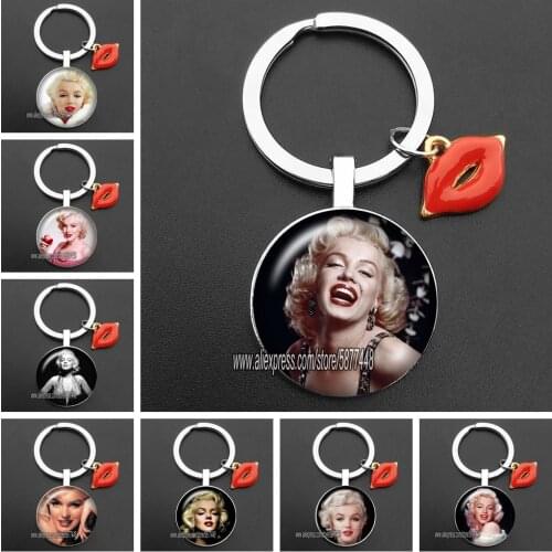 American Movie Star Marilyn Monroe Keychain with Pendent of Red Lips Vintage Icon Idol Photo Key Chain Ring Fans Jewelry