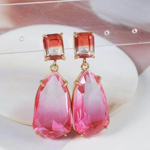 Simple drop-shaped gradient color matching translucent rhinestone earrings
