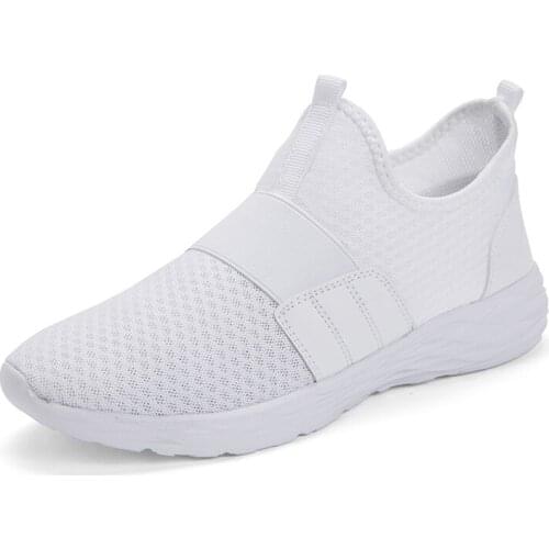 Running Shoes Men 2021 Autumn New Brand Sneakers Boys High Top Jogging Sports Male Athletic Footwear Light Soft Black Trainers