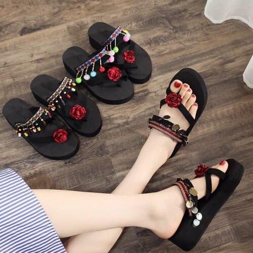 New Fashion Ethnic Style Flip Flops Female Summer Exquisite Decoration Temperament Vacation Slippers Slope Heel Beach Shoes
