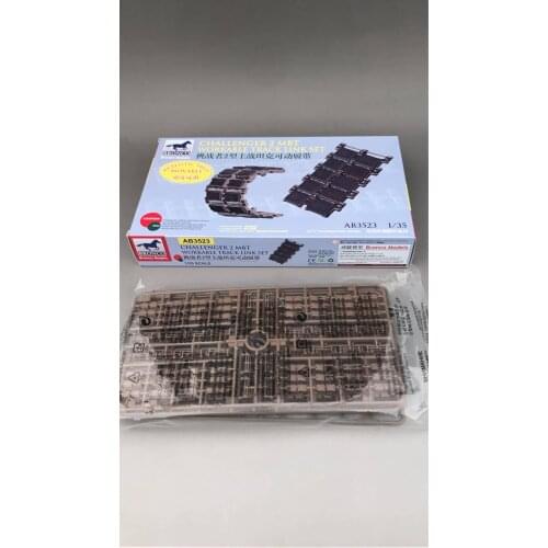 BRONCO AB3523 1/35 Challenger 2 MBT Workable Track Link Set